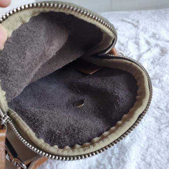 Divina Firenze Leather Crossbody Bag - Picture 4 of 5